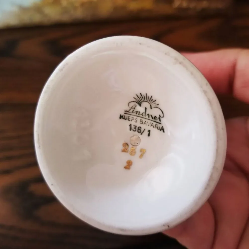 Lindner Kueps Bavaria Germany Vase, Cream Bone China Vase, Single Flower Vase
